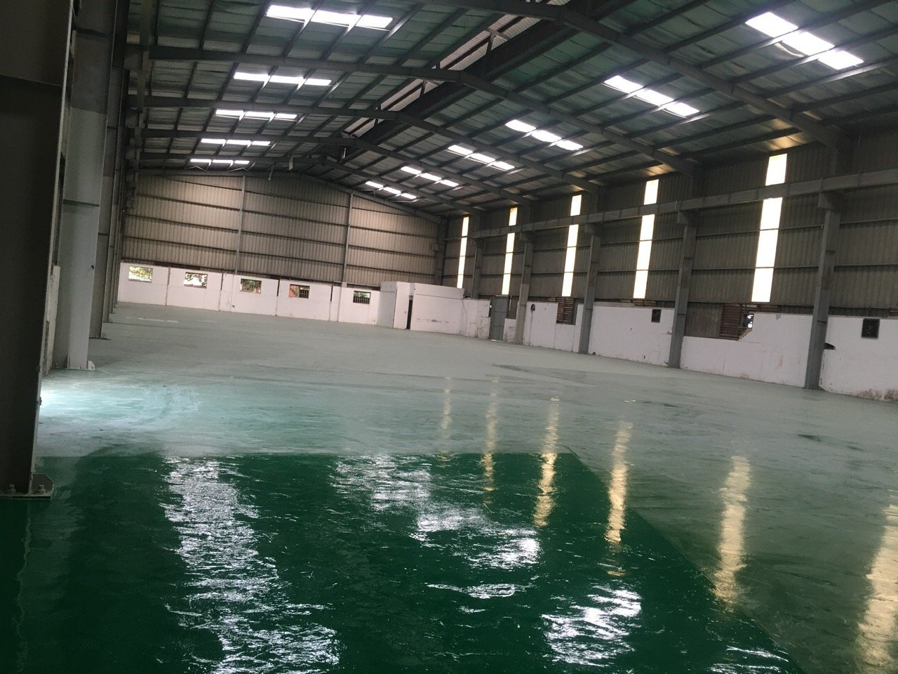 Cho thuê 1500m2 kho xưởng kcn phố nối a, giá 3$/m2